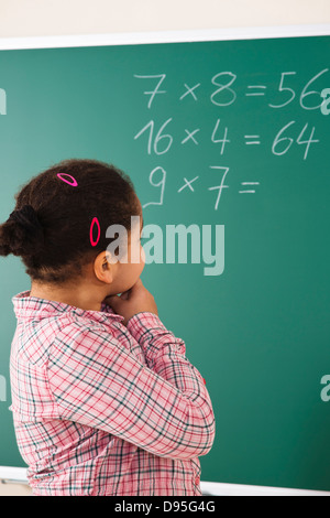 Girl Thinking in classroom, Baden-Wurttemberg, Germany Banque D'Images