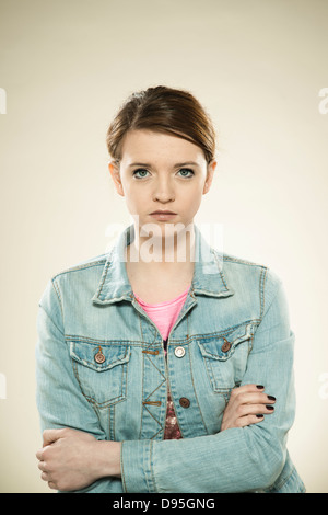 Portrait of Teenage Girl, in Studio Banque D'Images