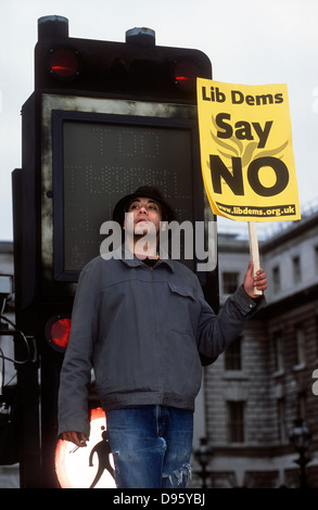 Arrêter la guerre en Irak avec la démo, Londres, Royaume-Uni. 15 février 2003. Banque D'Images