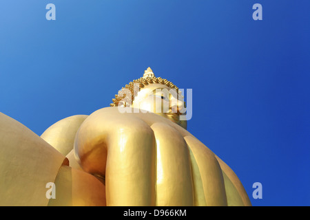 3 têtes du serpent dans le temple de Thaïlande Banque D'Images