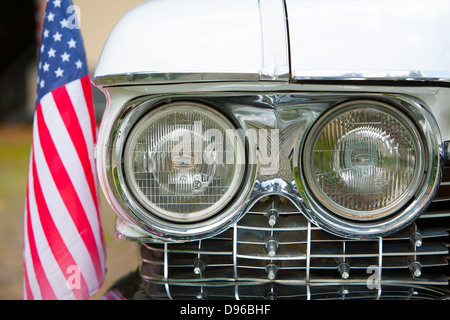 Close up de détail d'un oldtimer cadillac blanche Banque D'Images