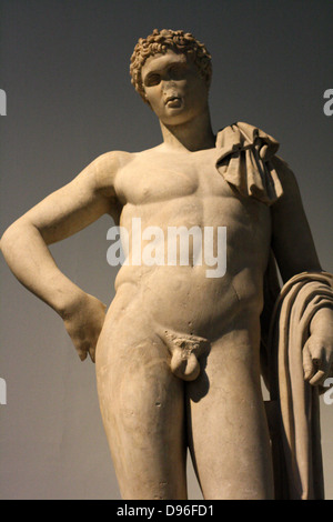 'Les jardins de Kew Hermes. Statue d'Hermès, le dieu patron du gymnase. Romain, 1er siècle de notre ère copie d'un original grec de 330-300 BC. Banque D'Images