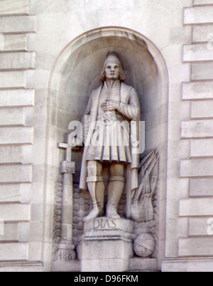 Statue de l'explorateur portugais Bartholomeu Dias. Trouvé à la Haute Commission de l'Afrique, Londres UK. Par Coert Steynberg sculpté en 1933. Banque D'Images