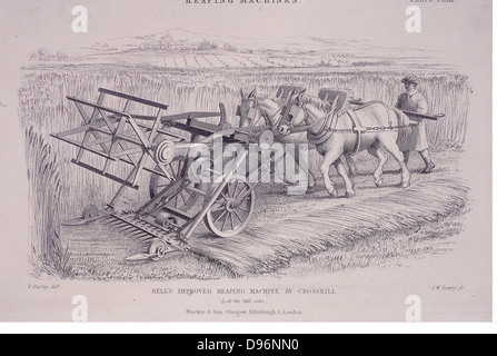 L'amélioration de Bell moissonneuse par Crosskill, c1840. Un agriculteur emploie la machine par deux directeurs chevaux derrière qui poussent l'ensileuse avant. Conçu par le pasteur écossais Patrick Bell (1799-1869) c'est l'une des premières machines de récolte pratique d'incorporer des fonctionnalités qui sont encore perçues sur les moissonneuses-batteuses. La gravure. Banque D'Images