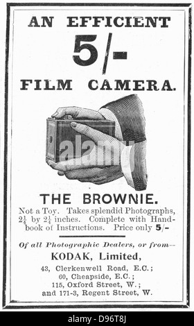 Publicité pour "appareil photo Kodak Brownie' de 'l'Illustrated London News, 4 août 1900. La gravure. Banque D'Images