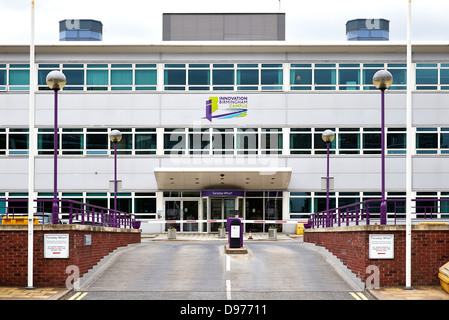 L'extérieur de Birmingham Innovation Campus, également connu sous le nom de Birmingham Science Park, Aston Birmingham, UK. Banque D'Images