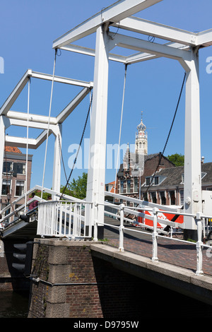 Gravestenenbrug Pont enjambant la rivière Spaarne Haarlem Pays-Bas dans Banque D'Images