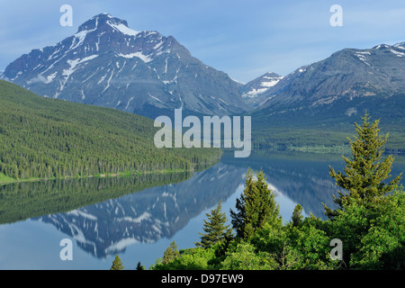 Deux inférieur le lac Medicine Le Glacier National Park du Montana USA du secteur de Two Medicine Banque D'Images