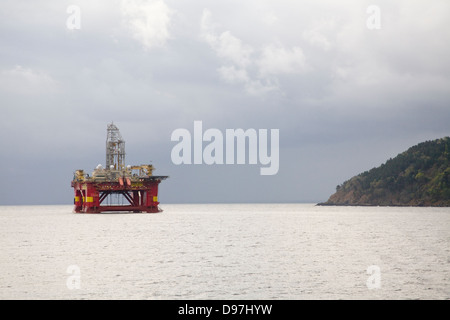 Plate-forme de forage semi-submersible bateau Stena Don Invergordon Estuaire de Cromarty Banque D'Images