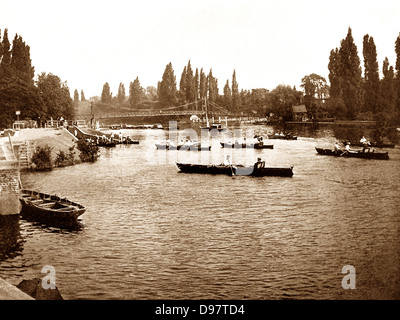 Teddington Lock Tamise début des années 1900 Banque D'Images