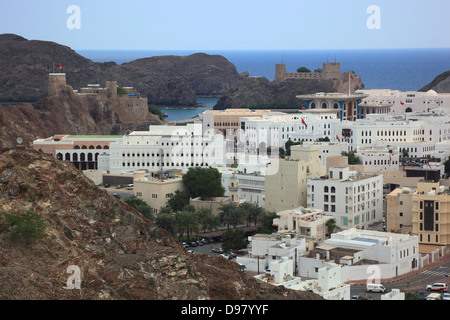 Regardez la vieille ville de Muscat Banque D'Images