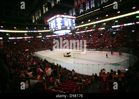 Entracte à un match de hockey des Canadiens de Montréal à l'intérieur du Centre Bell. Banque D'Images