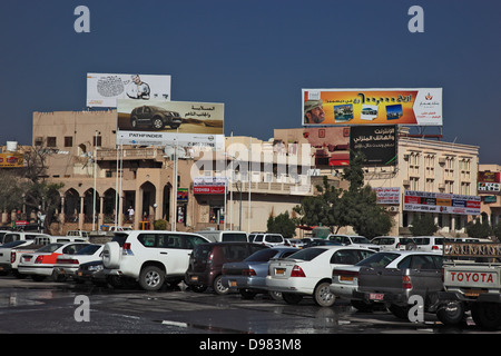 Nizwa est le centre de la Granny's niches de Heartland. L'oasis est située à la pointe sud de la montagne près de Hadschar Banque D'Images