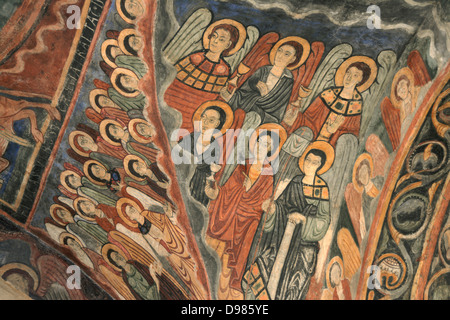 Fresque de la Basilique Saint Julien, Brioude, Auvergne, France, Europe - montrant des anges Banque D'Images