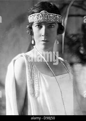 Elisabeth de Bavière (née Elisabeth Gabriele Valérie Marie, duchesse en Bavière (25 juillet 1876 - 23 novembre 1965), était la reine consort d'Albert I de Belgique et a été la mère de Léopold III de Belgique. Banque D'Images