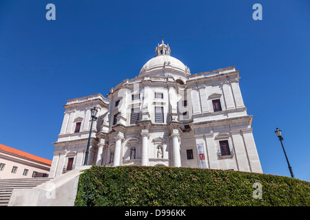 L'église de Santa Engrácia, mieux connu sous le nom de Panthéon National (Panteão Nacional). Lisbonne, Portugal. L'architecture baroque du 17ème siècle Banque D'Images