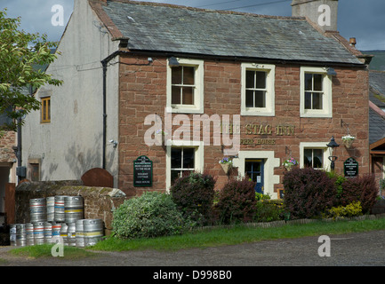 The Stag Inn, dans le village de Dufton, Eden Valley, Cumbria, Angleterre, Royaume-Uni Banque D'Images