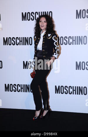 Zhang Ziyi est allé(e) à Moschino Printemps Été Montrer à Shanghai, Chine, le jeudi 13 juin, 2013. Banque D'Images