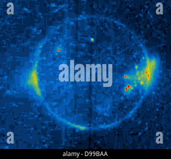 Cette image a été acquise alors que Io était dans Eclipse (dans l'ombre de Jupiter) au cours de l'orbite de Galileo huitième. Banque D'Images