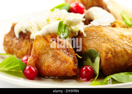 Juicy rump steak de porc avec de la mozzarella sur le dessus et de porc Banque D'Images