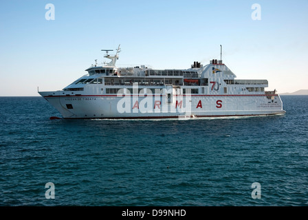 ARMAS "Volcan de Tindaya' Canaries Ferry Banque D'Images