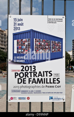 Marseille (France) 15 juin au 31 août 2013 : Exposition de portraits de famille dans le 26e siècle © Roland Bouvier/Alam Banque D'Images