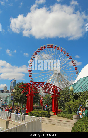 Grande roue signer et partielle de la ville de Chicago, Illinois, à Navy Pier Banque D'Images