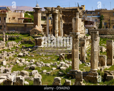 Temple de Vénus temple dans la ville antique de Baalbek, Liban, Moyen-Orient Banque D'Images