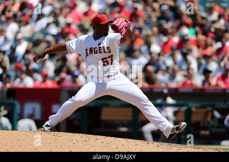 Anaheim, Californie, USA. 16 Juin, 2013. 16 juin 2013 à Anaheim, Californie : pendant le jeu entre les Yankees de New York et le Los Angeles Angels au Angel Stadium le 16 juin 2013 à Anaheim, en Californie. Rob Carmell/CSM csm : Crédit/Alamy Live News Banque D'Images