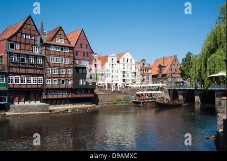 Port, suis Stintmarkt, Lunebourg, Basse-Saxe, Allemagne, Lunebourg, bateau, Salzewer , Hafen, suis Stintmarkt, Lunebourg, Niedersach Banque D'Images