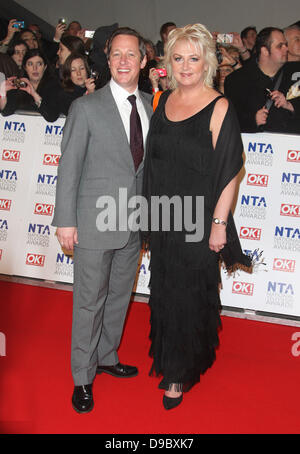 Tony Hirst et Sue Cleaver du National Television Awards 2012 (NTA) Arrivées - Londres, Angleterre - 25.01.12 Banque D'Images