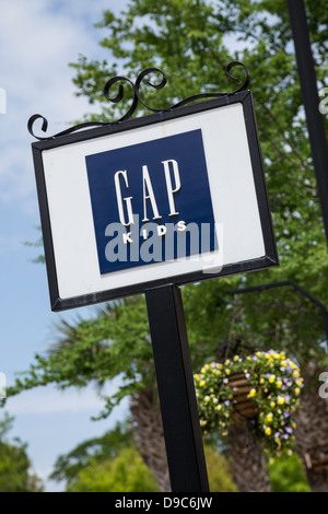 Gap Kids Signer,Towne Centre de Mount Pleasant, SC, États-Unis d'Amérique Banque D'Images