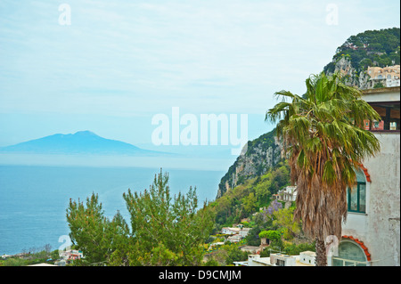 Vue sur le Mont Vésuve, l'île de Capri Banque D'Images