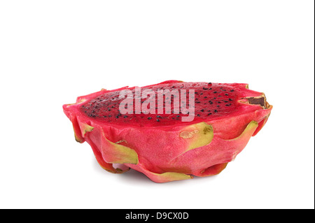 Frais de coupe et des matières dragon fruit isolated on white Banque D'Images