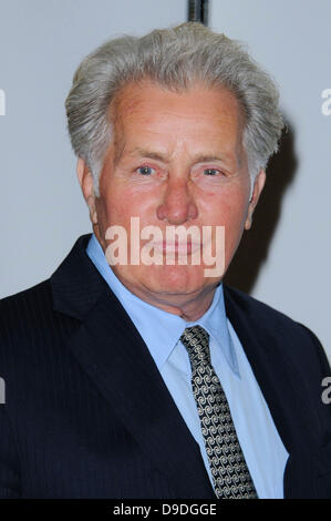 Martin Sheen "La voie" UK Film premiere tenue à la BFI South Bank - Arrivées. Londres, Angleterre - 21.02.11 Banque D'Images