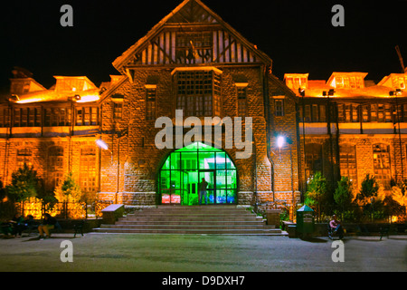 Façade de l'Hôtel de Ville, Mall Road, Shimla, Himachal Pradesh, Inde Banque D'Images