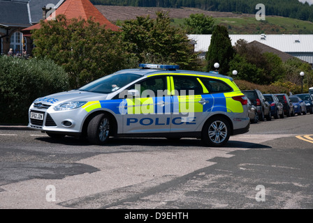 2012 Ford Focus Estate Ecosse Police voiture de patrouille Banque D'Images