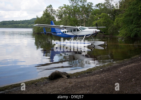 Blue & White Cessna C208 Caravan Hydravion Banque D'Images