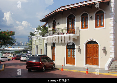 Avenida Eloy Alfaro bâtiments, Vieille Ville, Panama Banque D'Images