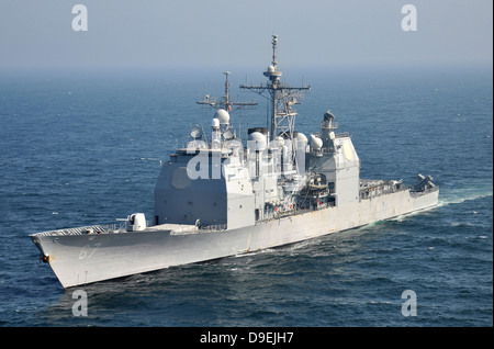 La classe Ticonderoga croiseur lance-missiles USS Shiloh. Banque D'Images