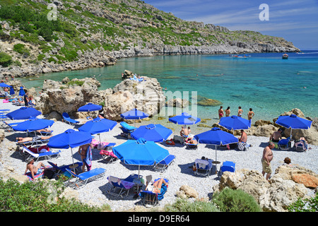 Plage de Anthony Quinn, Ladiko Bay, Rhodes (Rodos), du Dodécanèse, Grèce, région sud de la Mer Egée Banque D'Images