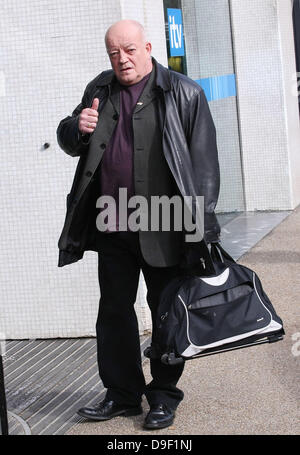 Tim Healy à l'ITV studios London, England - 24.02.11 Banque D'Images