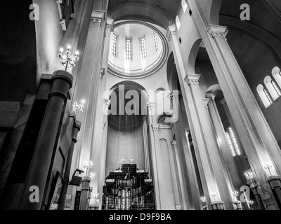 La Cathédrale Holy Trinity aussi connu comme Sameba à Tbilissi, Géorgie. Banque D'Images