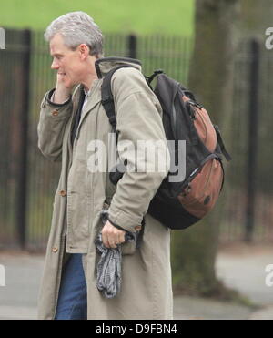 Andrew Hall 'Coronation Street' cast repéré lors d'un tournage sur l'emplacement de Manchester, Angleterre - 28.02.11 Banque D'Images