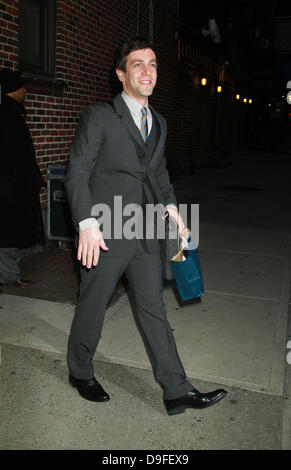 B. J. Novak 'le Late Show with David Letterman" à l'Ed Sullivan Theater - Arrivées New York City, USA - 01.03.11 Banque D'Images