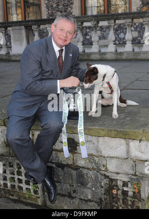 Martin Clunes Wetnose Awards le sauvetage à la Church House Conference Centre London, England - 04.03.11 Obligatoire Crédit : Zak Hussein/WENN.com Banque D'Images