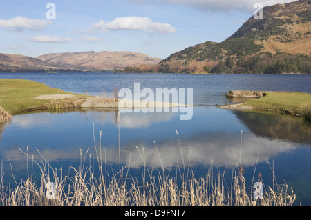 Lake Ullswater de Penrith, Parc National de Lake District, Cumbria, England, UK Banque D'Images