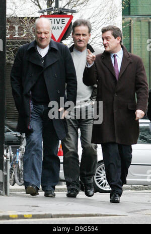 Richard Keys et Andy Gray font leur chemin à l'Ivy Restaurant à Londres Londres, Angleterre - 09.03.11 Banque D'Images