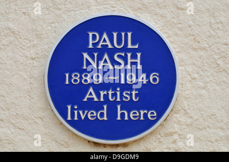 Rye, East Sussex, Angleterre, Royaume-Uni. Blue plaque dans la rue East. Paul Nash vivaient ici Banque D'Images