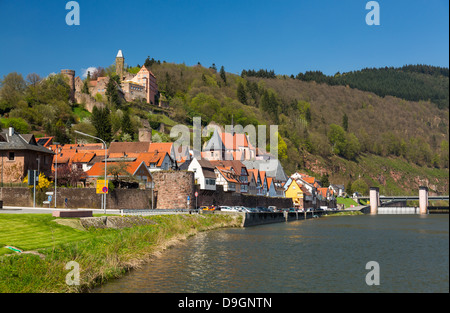 Allemagne - Ancienne ville village de Hirschhorn en Hesse district de l'Allemagne sur les rives de la rivière Neckar Banque D'Images